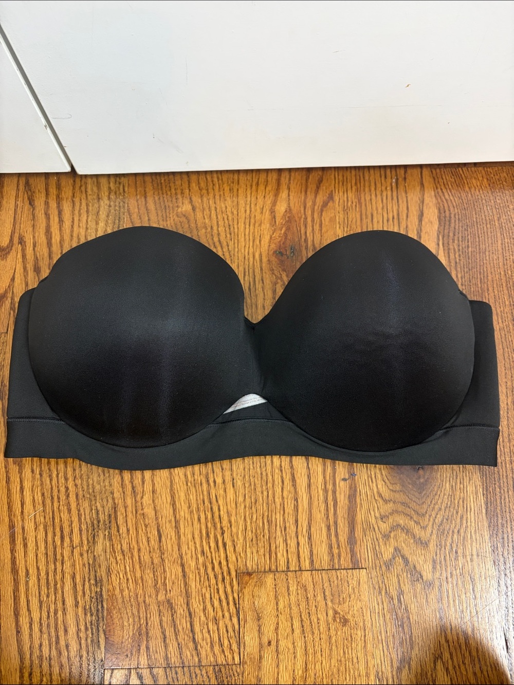 Cacique Black Comfort Bliss Strapless Bandeau Bra Size 40DD